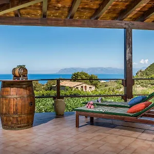 Casa vacanze Anna E Cantina Vito Vicinissimi Riserva Dello Zingaro